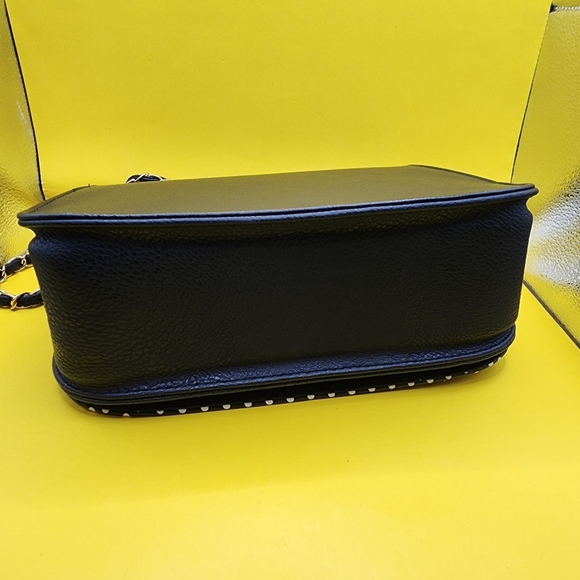 NWT Betty Boop Shoulder Bag 10x8 Crossbody Purse Polka Dot Magnetic Snap Vegan - Picture 7 of 12